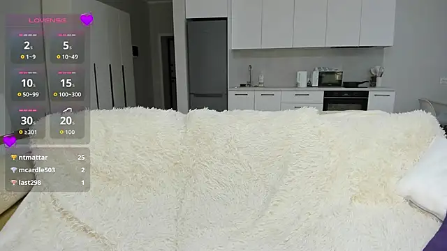 Mila killa online show from 09-29-25, 01:33