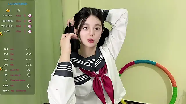 Snapshot of Nicole-13 chatting on 09-27-25, 07:57 Nicole-13 online show from 09-27-25, 07:57