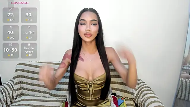 Snapshot of khalifafoxxxx chatting on 11-20-25, 08:08 khalifafoxxxx online show from 11-20-25, 08:08