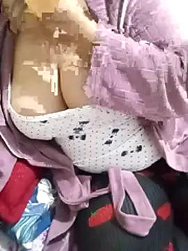 Snapshot of Sexy_marram chatting on 10-31-25, 01:17 Sexy marram online show from 10-31-25, 01:17