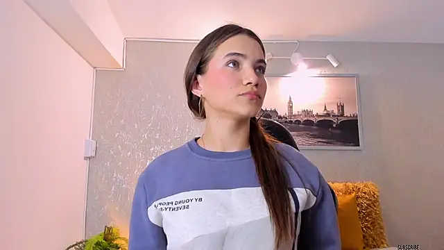 aitana baker  online show from 09-16-25, 04:13