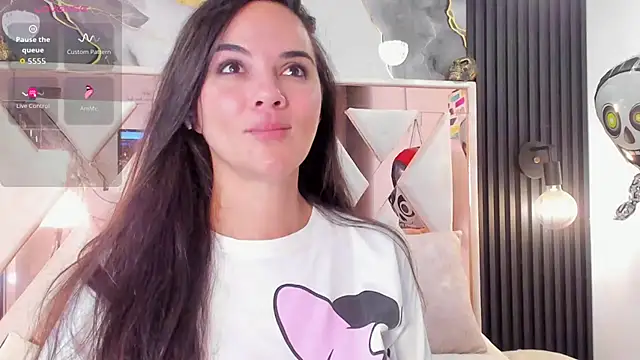 Snapshot of Alijohansonn chatting on 10-31-25, 04:08 Alijohansonn online show from 10-31-25, 04:08