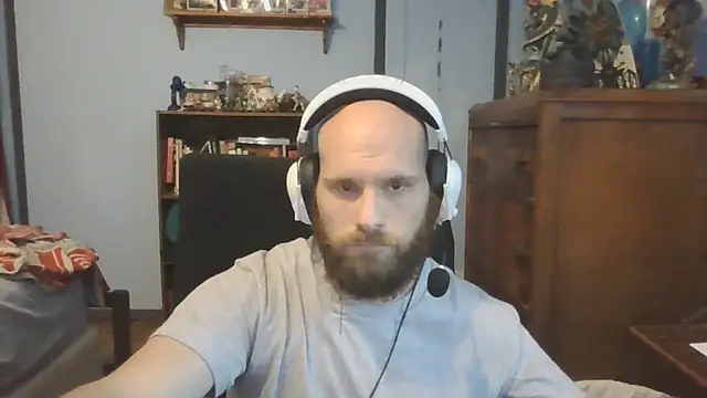 PDrents online show from 10-24-25, 09:22