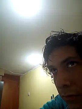 Snapshot of AngelRevery chatting on 10-02-25, 09:33 AngelRevery online show from 10-02-25, 09:33