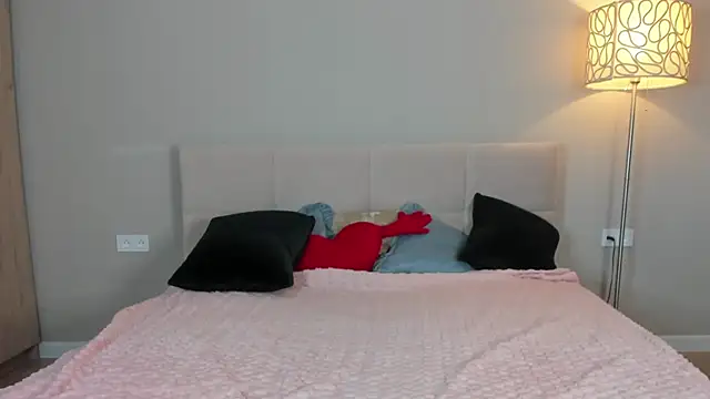 patriciapink online show from 04-27-26, 08:56