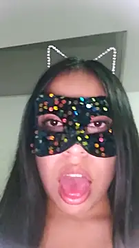 Snapshot of Sashaputa86 chatting on 10-26-25, 04:40 Sashaputa86 online show from 10-26-25, 04:40