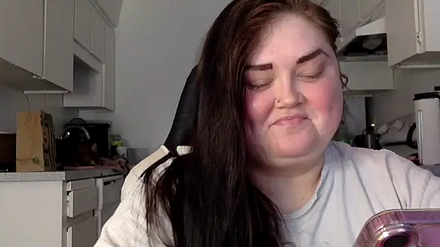 Snapshot of JJbaby1 chatting on 10-21-25, 06:52 JJbaby1 online show from 10-21-25, 06:52