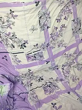 CutieMarine online show from 10-21-25, 08:42