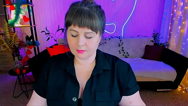 CrystaalStaar online show from 05-22-26, 06:35