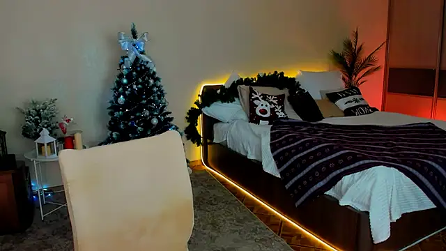 YourLovellyStory online show from 12-20-25, 11:28