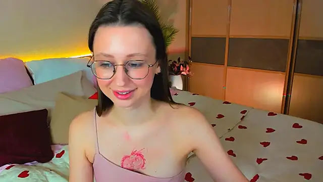 YourLovellyStory online show from 03-01-26, 11:56