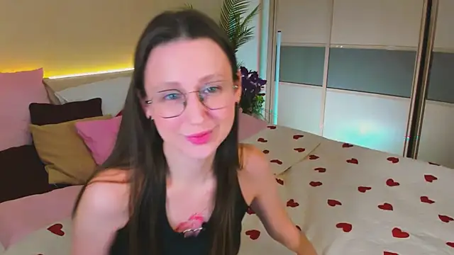 YourLovellyStory online show from 03-12-26, 12:22