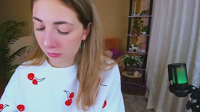 SensitiveSooul online show from 09-19-25, 04:36