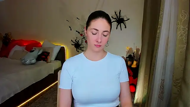 SensitiveSooul online show from 10-26-25, 12:00