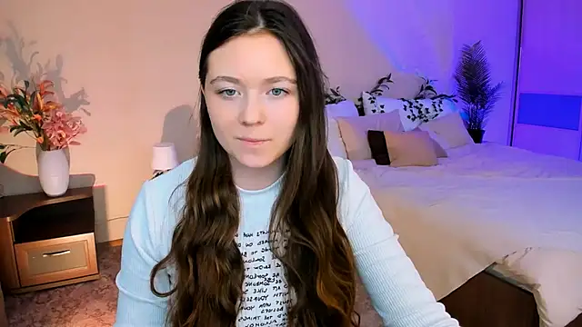 AlluringLookk online show from 09-10-25, 12:49