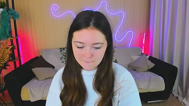 AlluringLookk online show from 10-11-25, 03:17