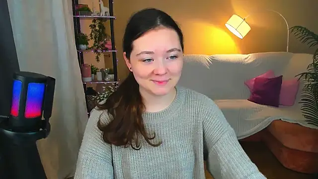 AlluringLookk online show from 10-22-25, 12:16