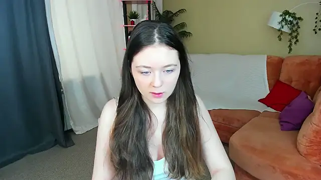 Snapshot of AlluringLookk chatting on 05-24-26, 04:17 AlluringLookk online show from 05-24-26, 04:17