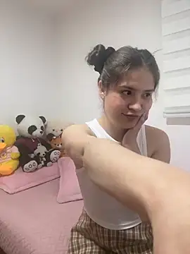 Emilyybennet  online show from 09-11-25, 11:49