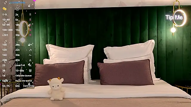 VanessaFields online show from 02-05-26, 03:05