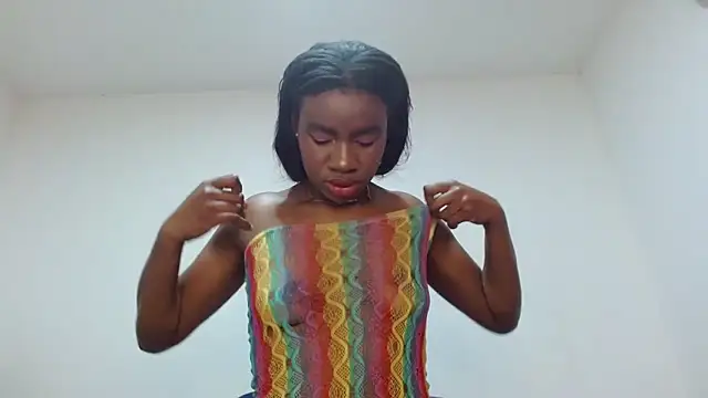 Snapshot of violeta24 chatting on 11-08-25, 11:14 violeta24 online show from 11-08-25, 11:14