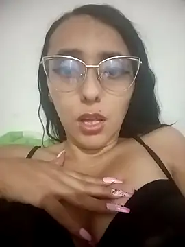 Snapshot of _PENELOPESTAR_ chatting on 09-28-25, 03:01  PENELOPESTAR  online show from 09-28-25, 03:01