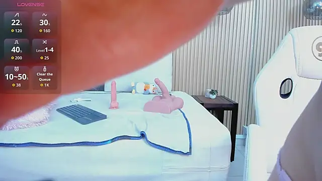 chloe murray online show from 09-19-25, 07:58