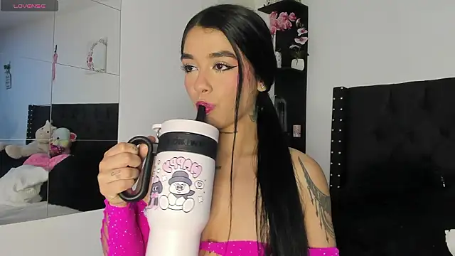 Snapshot of sara_ramirez01 chatting on 02-28-26, 12:33 sara ramirez01 online show from 02-28-26, 12:33