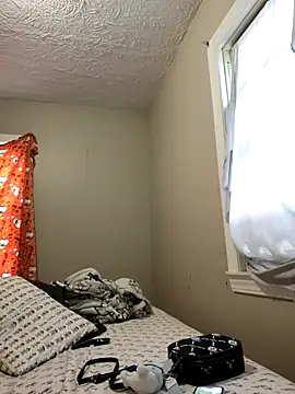 chocolate bella online show from 11-16-25, 05:07