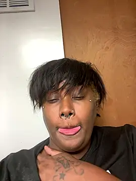 Cocomamii1 online show from 01-12-26, 02:06