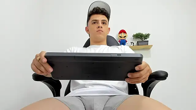 Mikecooper online show from 10-07-25, 12:30