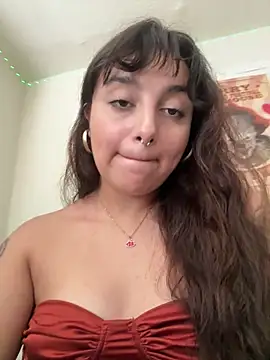 CharmingMaddie online show from 09-10-25, 05:02