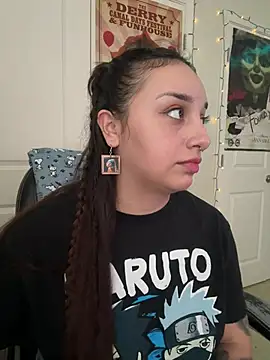 CharmingMaddie online show from 03-11-26, 05:19