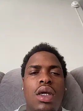 Snapshot of savagescott1 chatting on 09-24-25, 03:59 savagescott1 online show from 09-24-25, 03:59