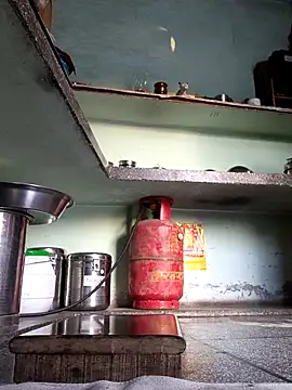 Love-pari077 online show from 10-09-25, 01:25