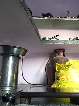 Love-pari077 online show from 02-28-26, 02:01