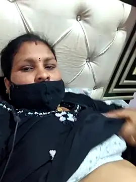 Love-pari077 online show from 04-09-26, 04:23