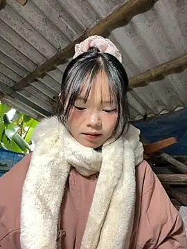 AdamLazis online show from 11-19-25, 01:38