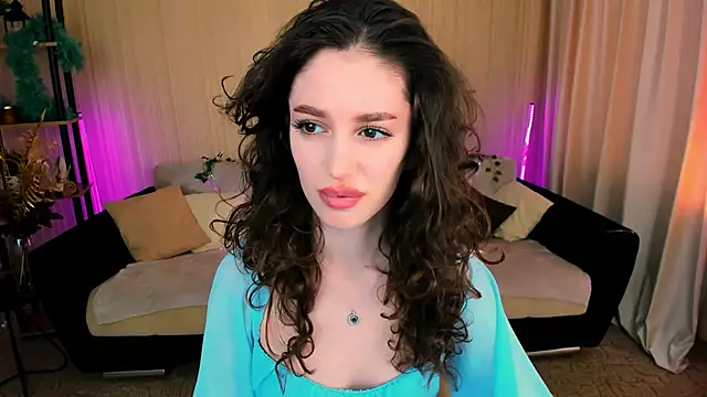 ChristinaConteeree online show from 09-10-25, 01:11