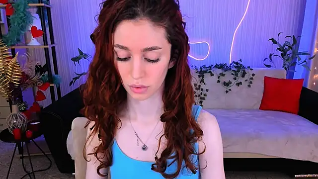 ChristinaConteeree online show from 06-05-26, 07:19
