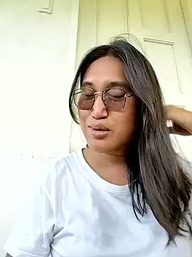 Snapshot of Romantic_Sabrina chatting on 09-11-25, 06:02 Romantic Sabrina online show from 09-11-25, 06:02