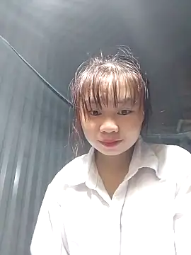 Snapshot of PhayPhay123 chatting on 10-08-25, 11:13 PhayPhay123 online show from 10-08-25, 11:13