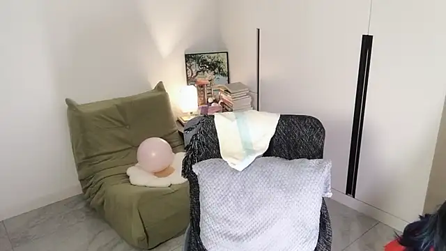 Emmaq996 online show from 09-25-25, 02:26