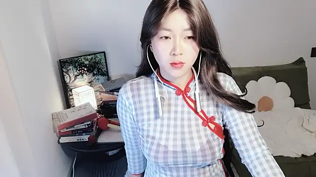 Emmaq996 online show from 11-06-25, 02:34