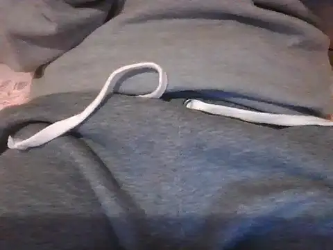 Bony69527g online show from 10-27-25, 04:44