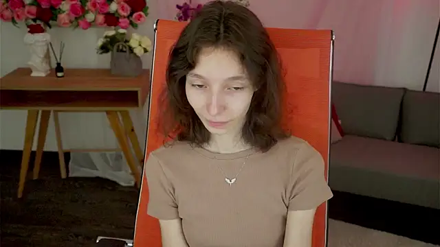 EmmanuellBrown online show from 04-11-26, 01:21