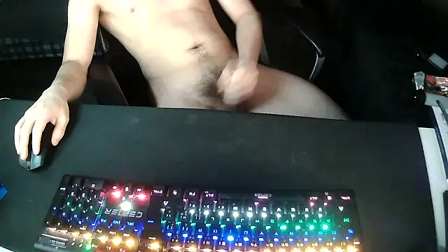 solooboy18 online show from 11-16-25, 03:39