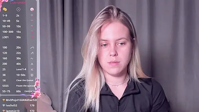 Snapshot of AngelAnty chatting on 10-03-25, 02:58 AngelAnty online show from 10-03-25, 02:58