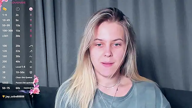 Snapshot of AngelAnty chatting on 11-24-25, 03:12 AngelAnty online show from 11-24-25, 03:12