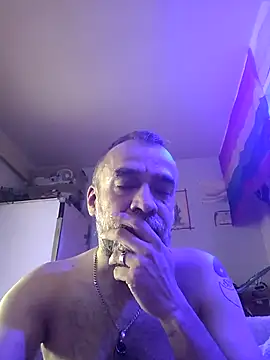 GabyCollado5 online show from 10-14-25, 07:20